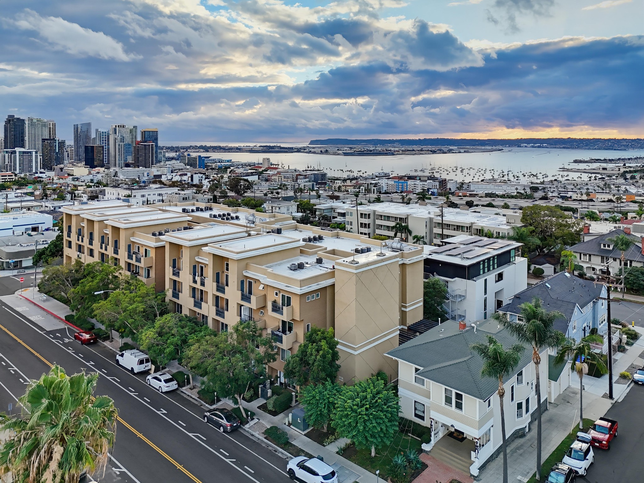 Virtual tour photo 69 of 80 for 2330 First Ave. Unit 412