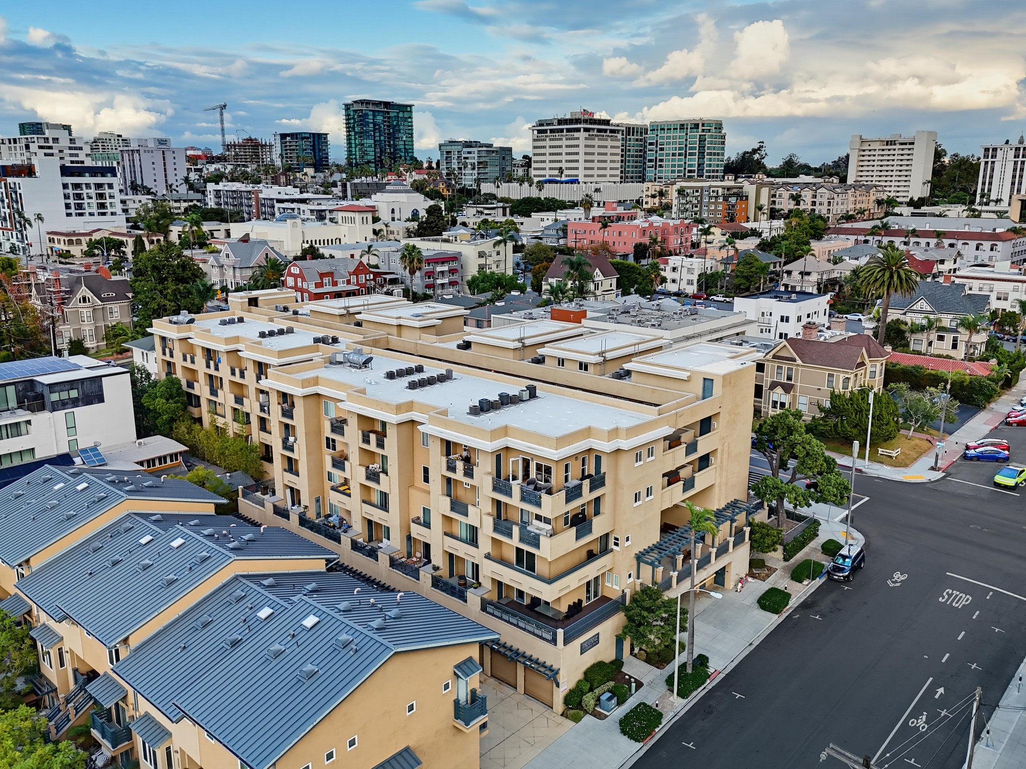 Virtual tour photo 74 of 80 for 2330 First Ave. Unit 412