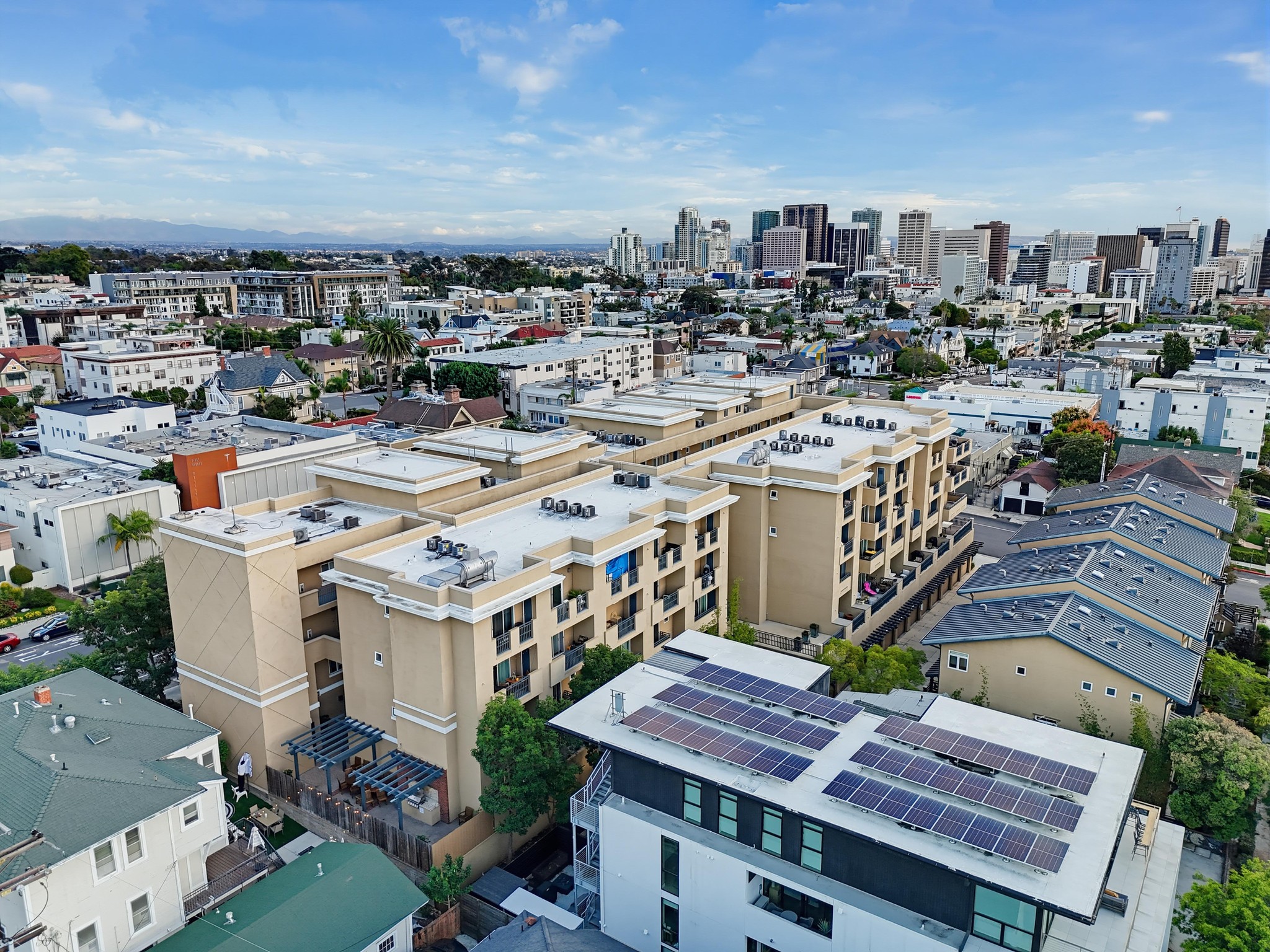 Virtual tour photo 76 of 80 for 2330 First Ave. Unit 412