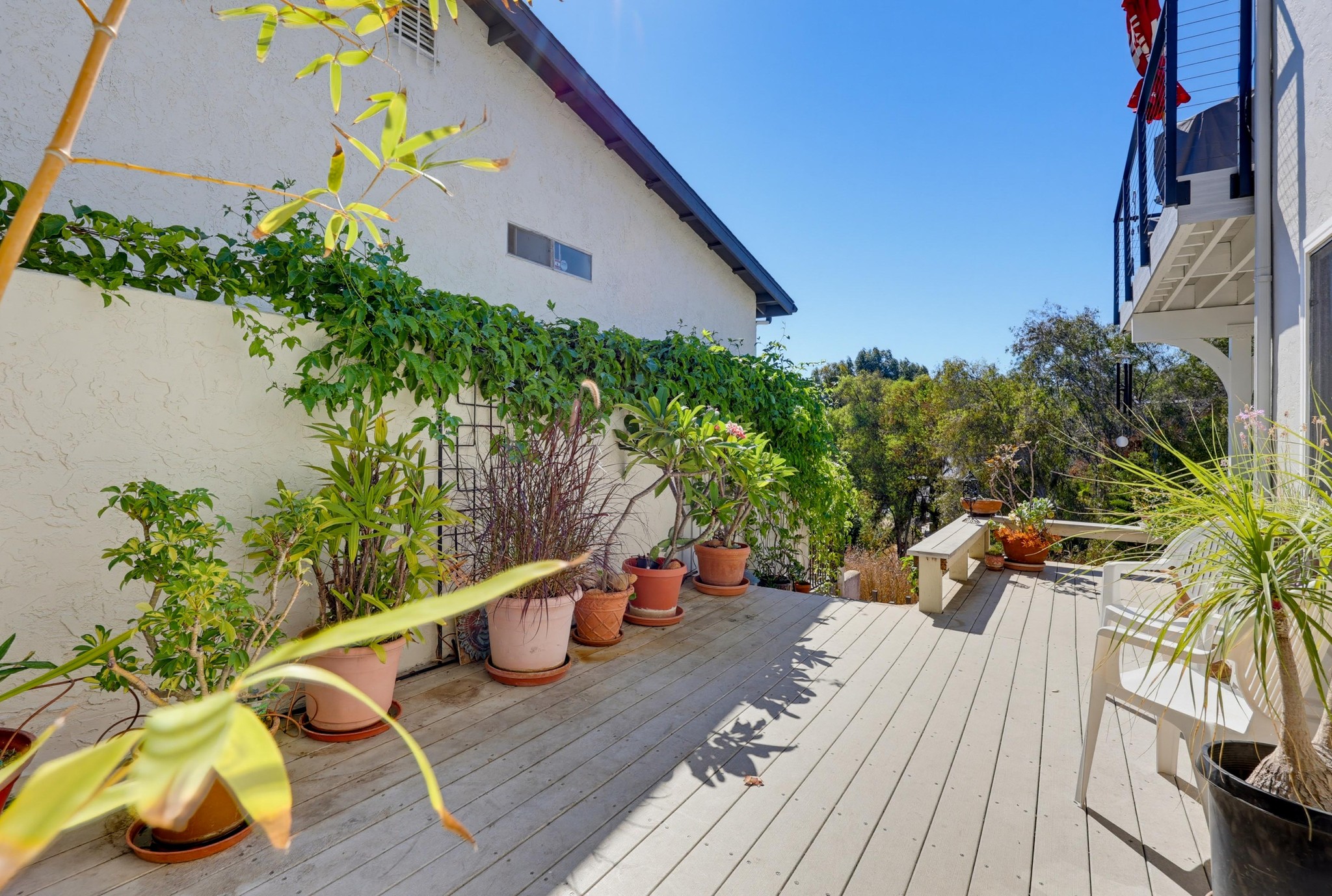 Virtual tour photo 12 of 68 for 2330 Montclair St