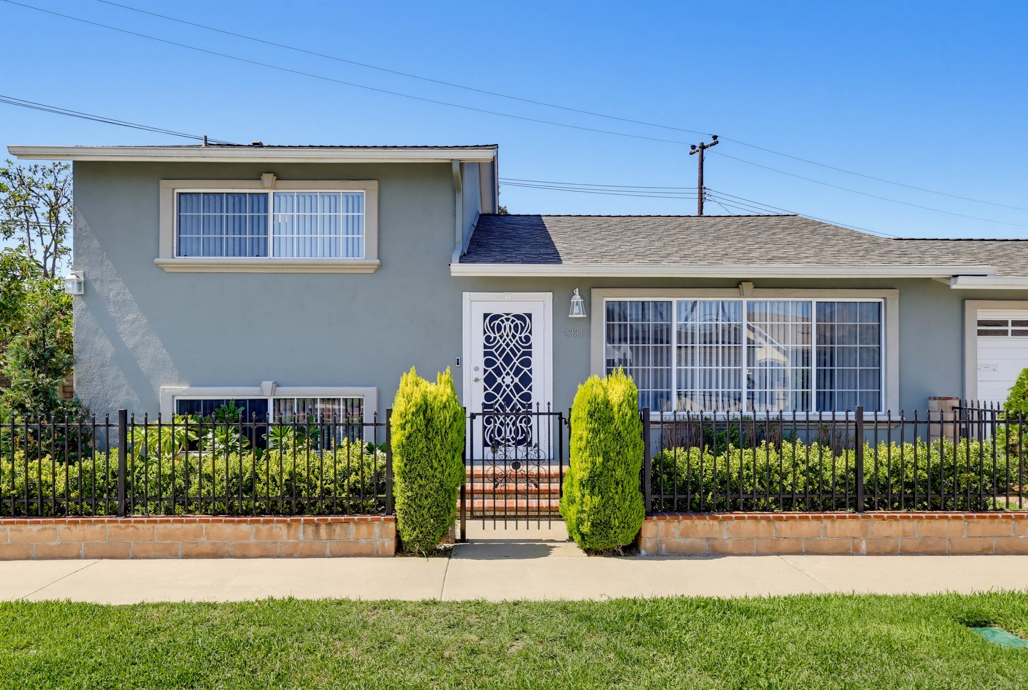 Virtual tour photo 5 of 104 for 23311 Broadwell Ave