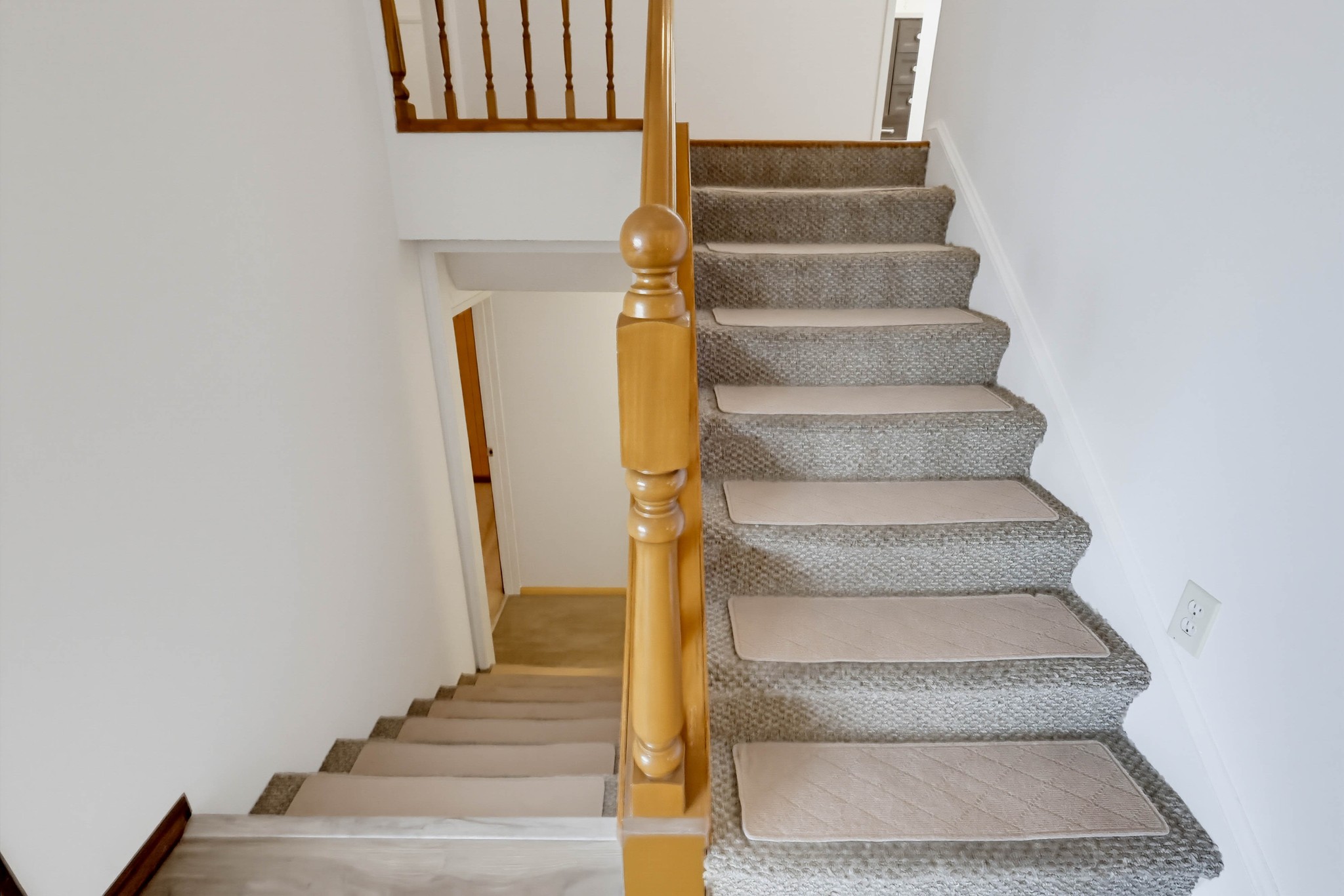Virtual tour photo 18 of 104 for 23311 Broadwell Ave