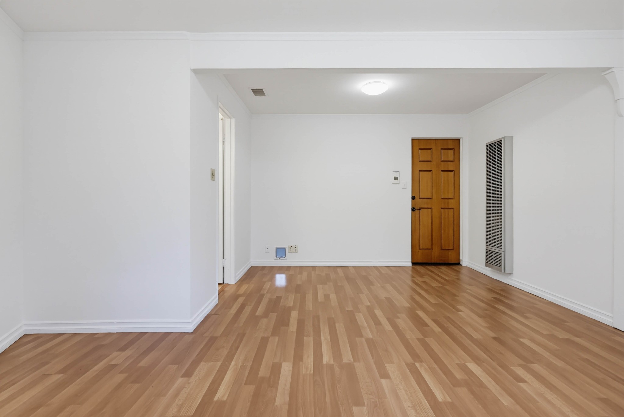 Virtual tour photo 37 of 104 for 23311 Broadwell Ave