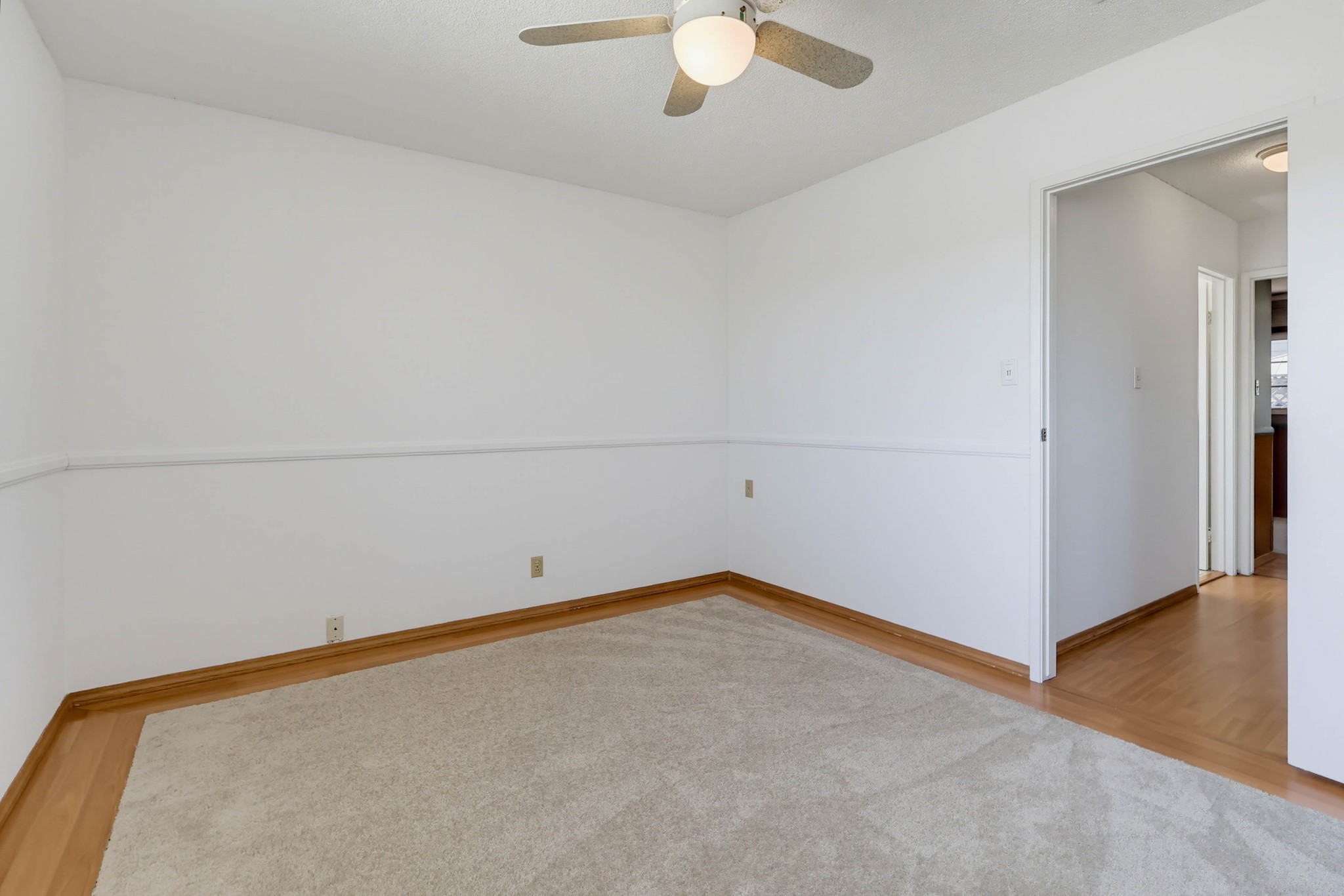 Virtual tour photo 61 of 104 for 23311 Broadwell Ave