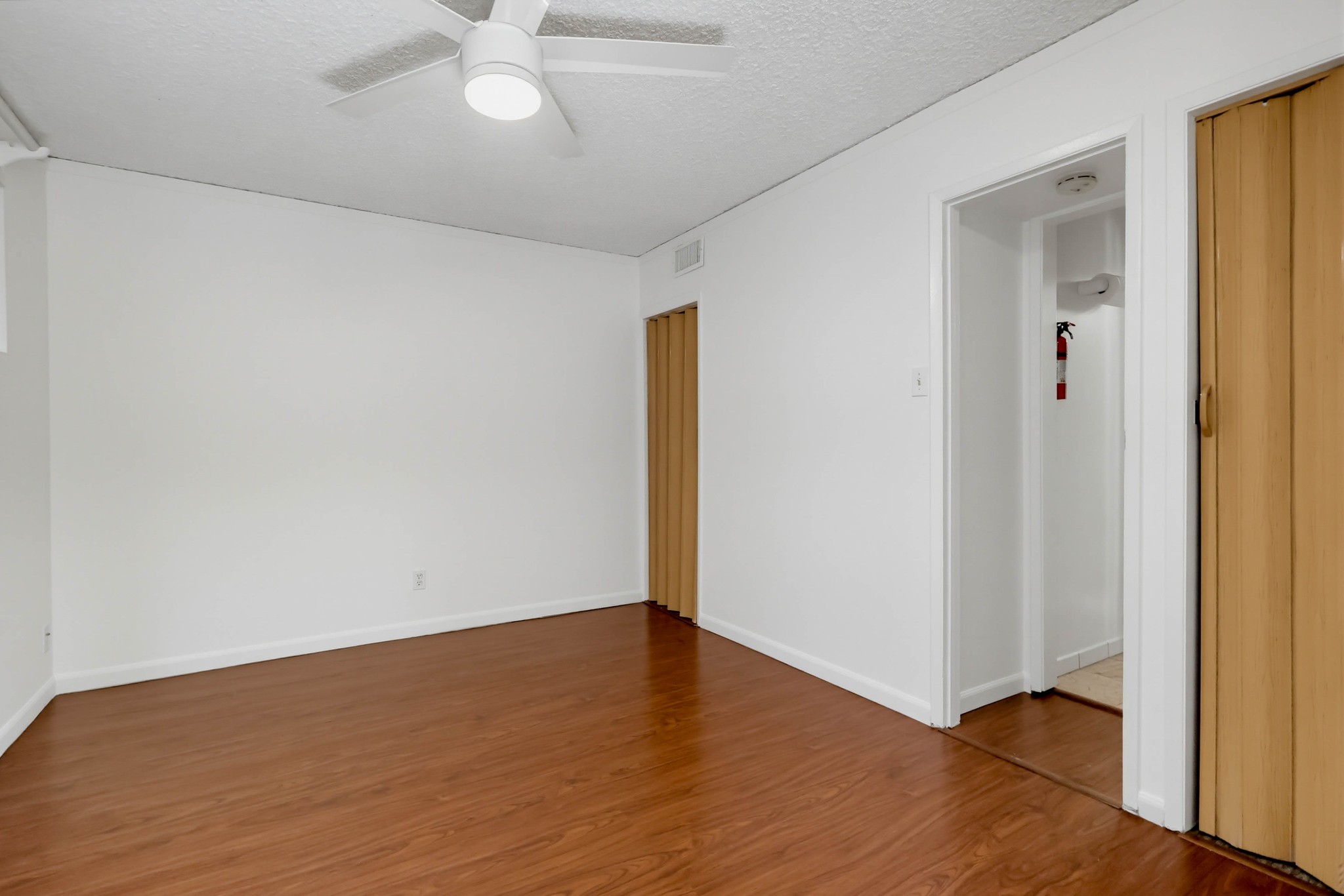 Virtual tour photo 71 of 104 for 23311 Broadwell Ave