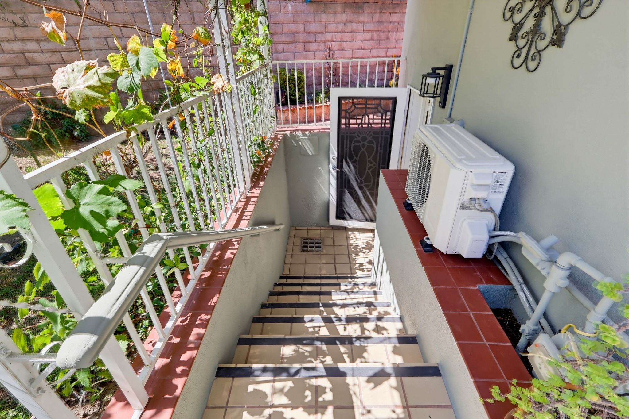 Virtual tour photo 81 of 104 for 23311 Broadwell Ave