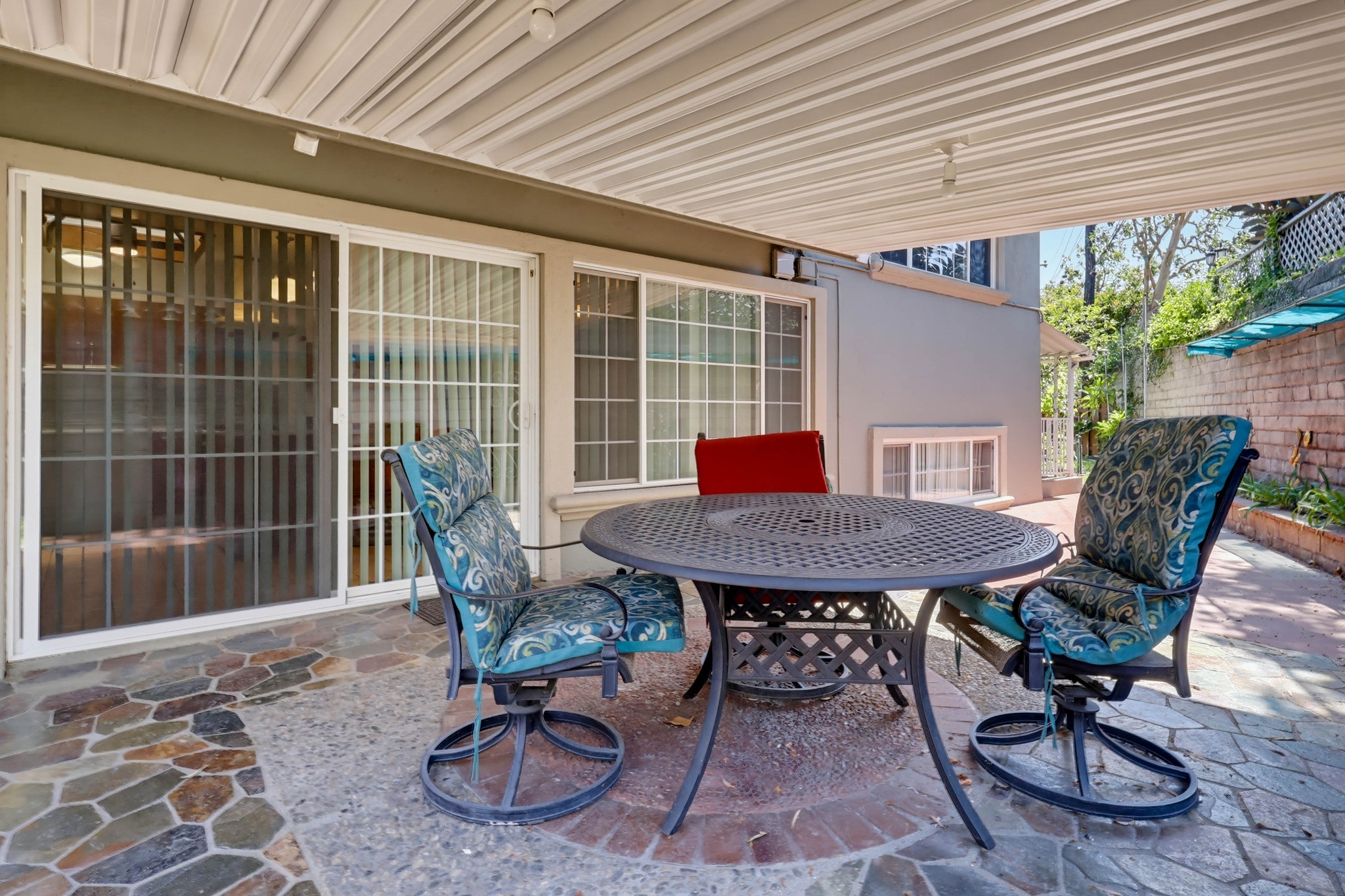 Virtual tour photo 87 of 104 for 23311 Broadwell Ave