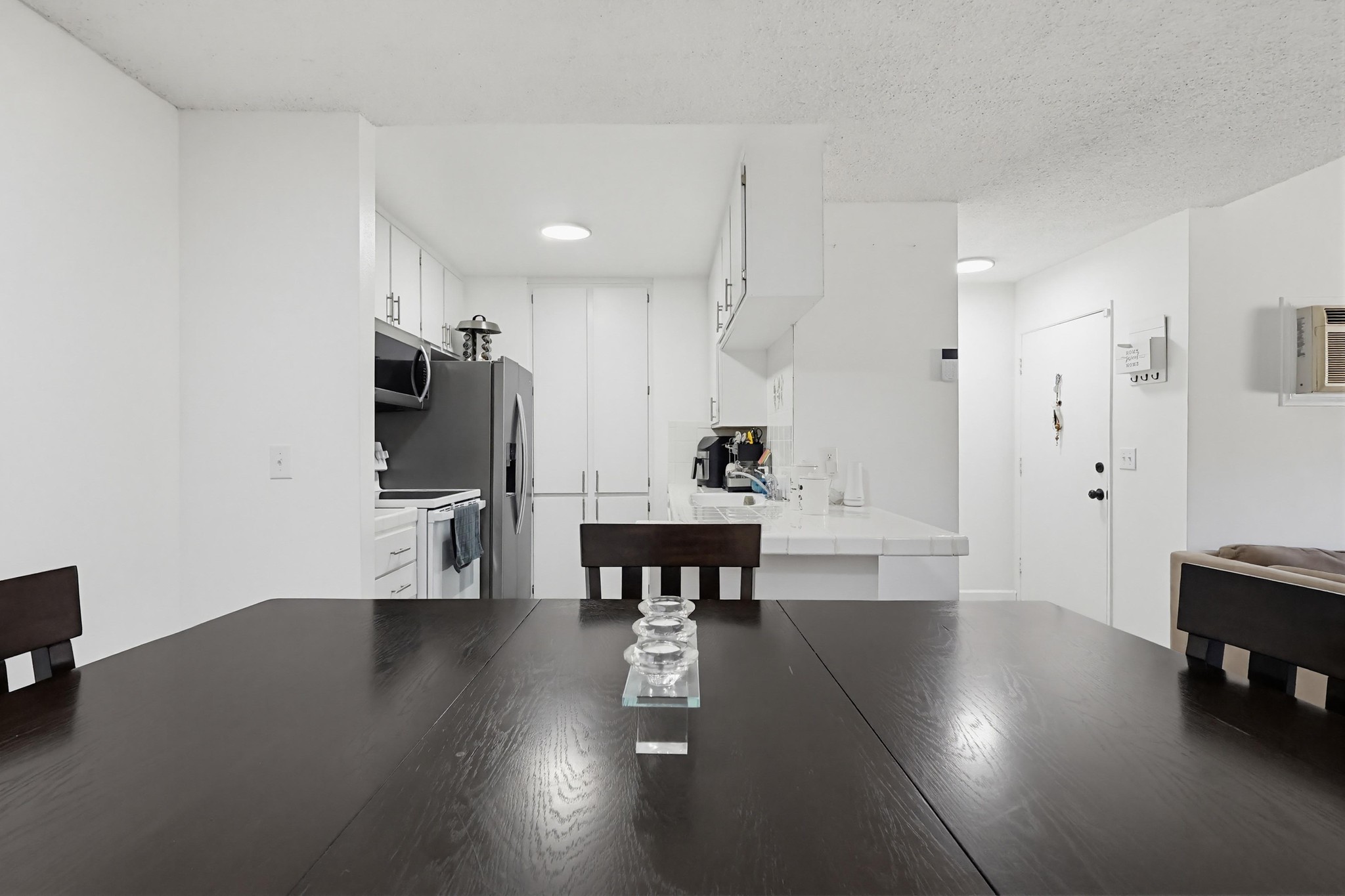 Virtual tour photo 17 of 61 for 23320 Sesame St