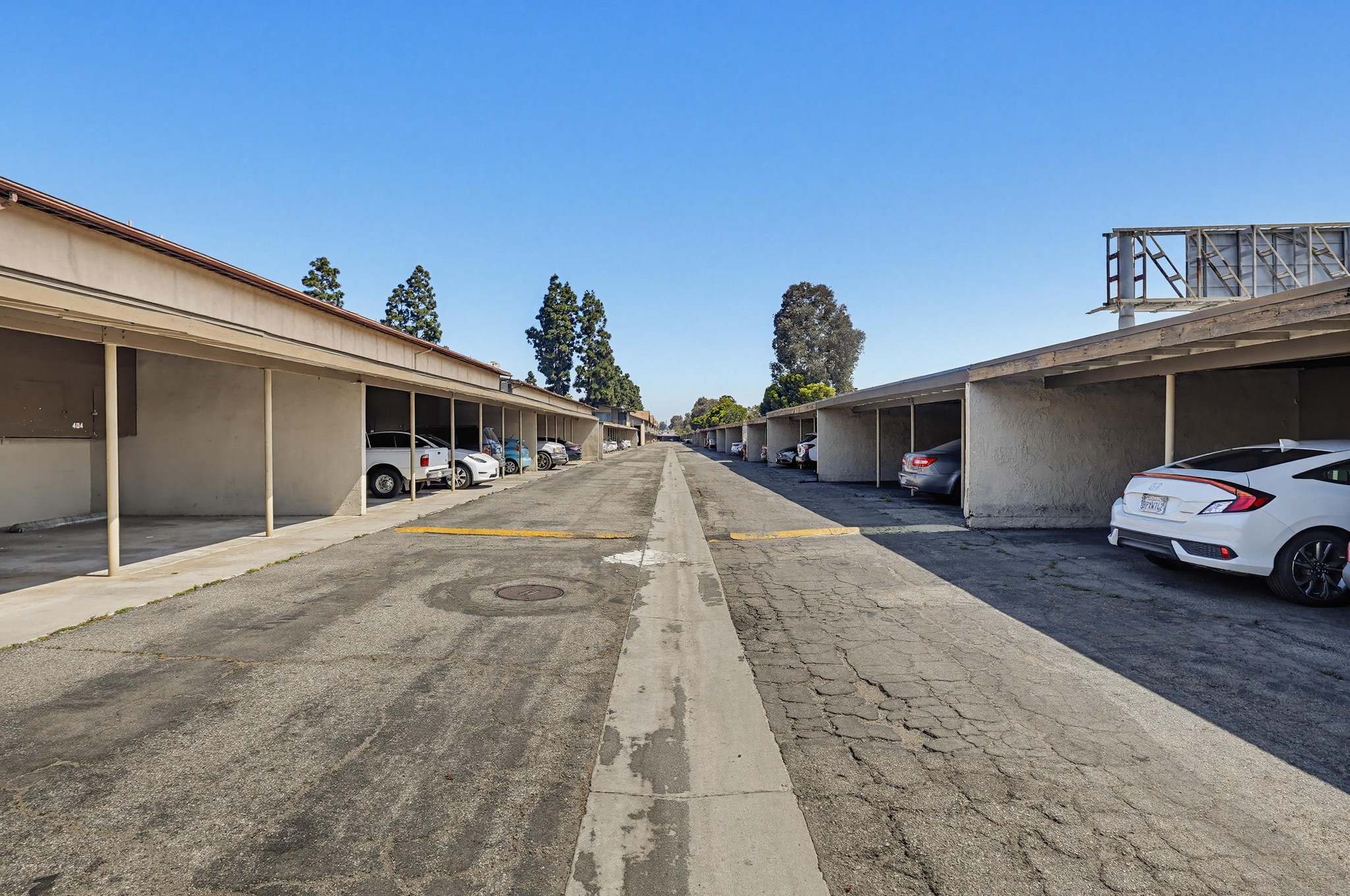 Virtual tour photo 57 of 61 for 23320 Sesame St