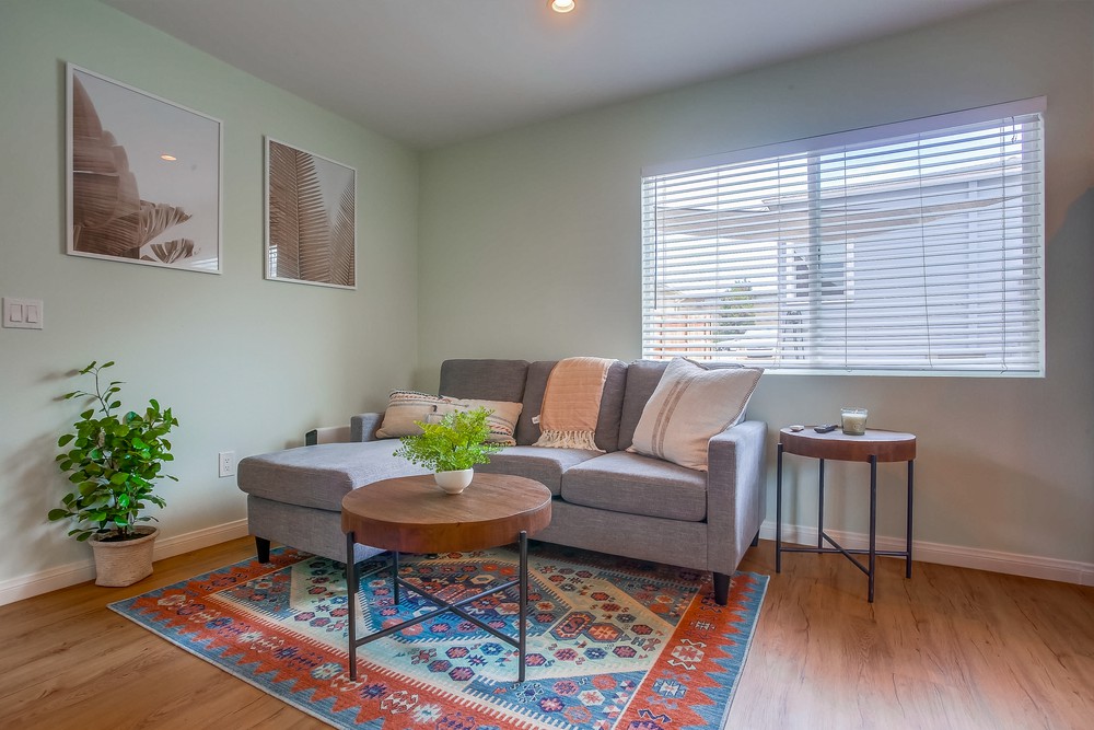 Virtual tour photo 6 of 22 for 2336 Denver St