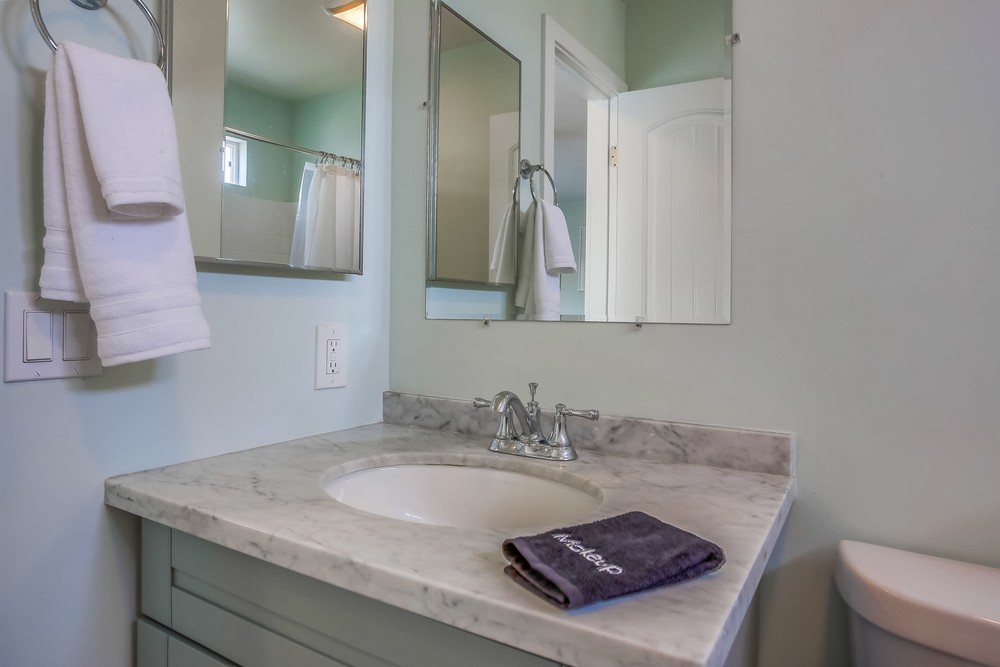 Virtual tour photo 16 of 22 for 2336 Denver St