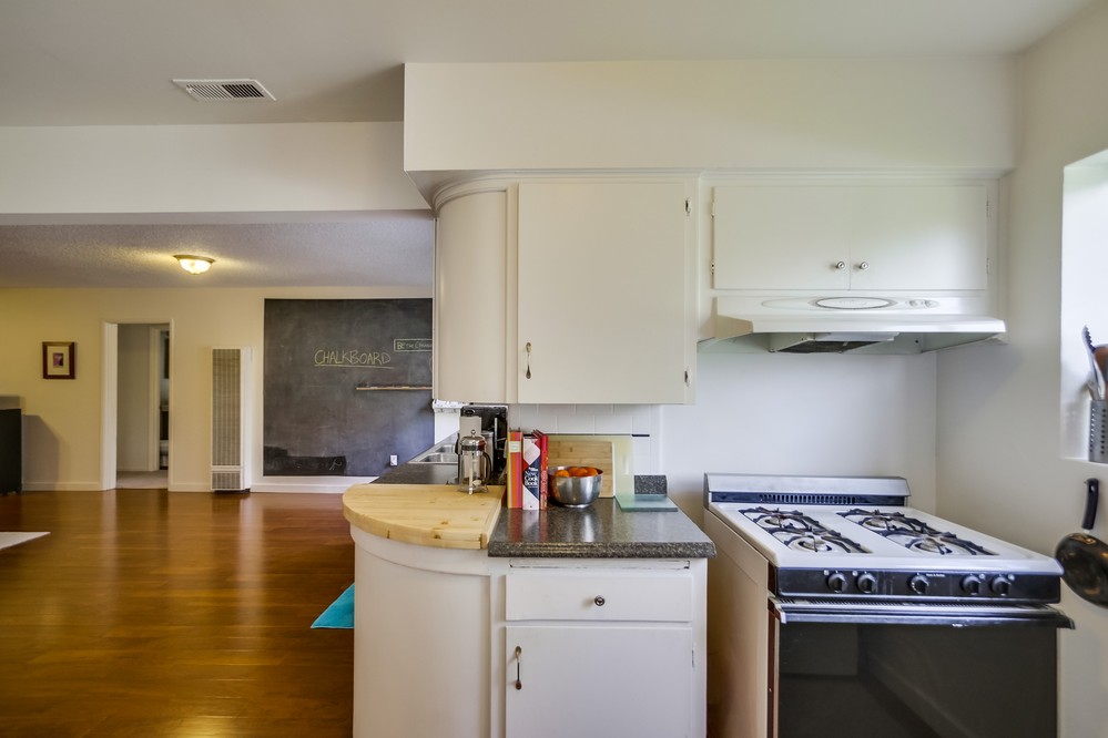 Virtual tour photo 14 of 32 for 2336 Sumac Drive