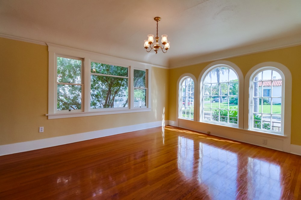 Virtual tour photo 14 of 40 for 2337 Hickory St