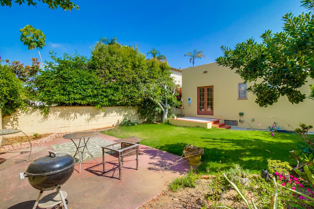 Virtual tour photo 36 of 40 for 2337 Hickory St