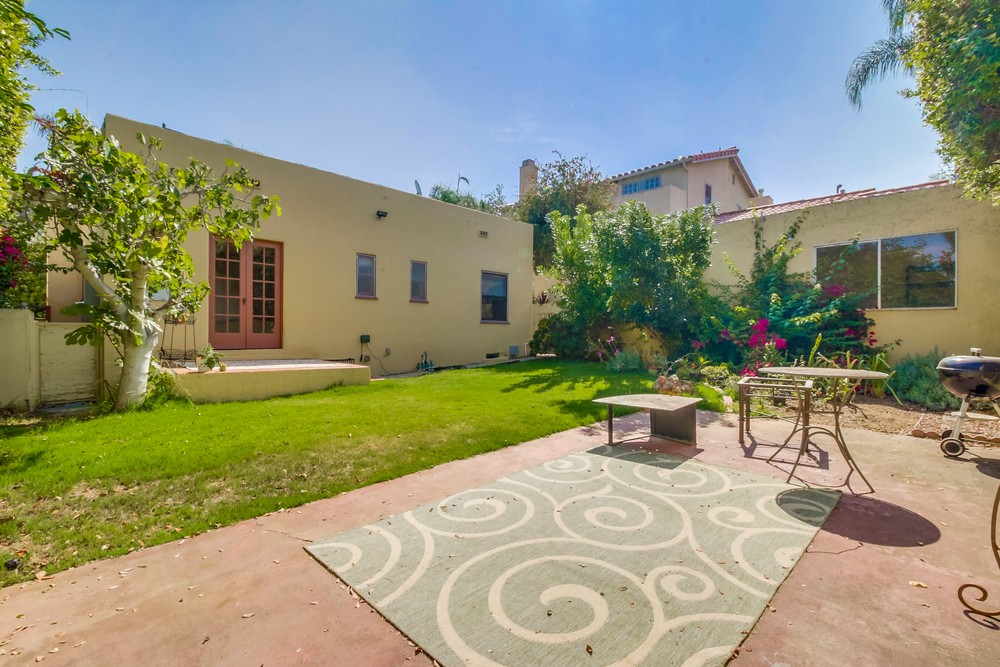 Virtual tour photo 37 of 40 for 2337 Hickory St