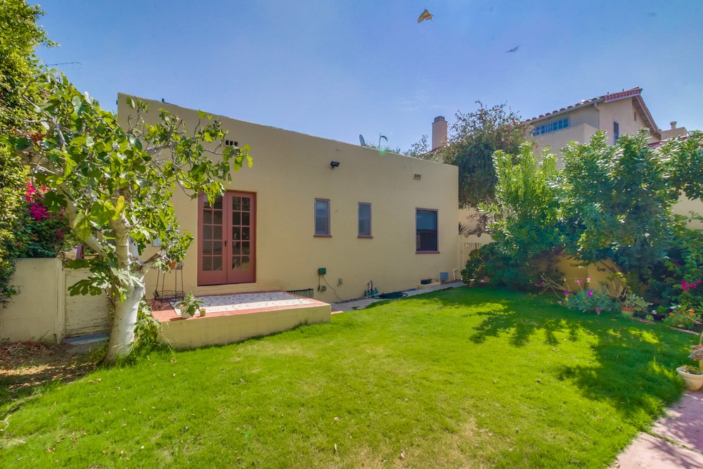 Virtual tour photo 38 of 40 for 2337 Hickory St