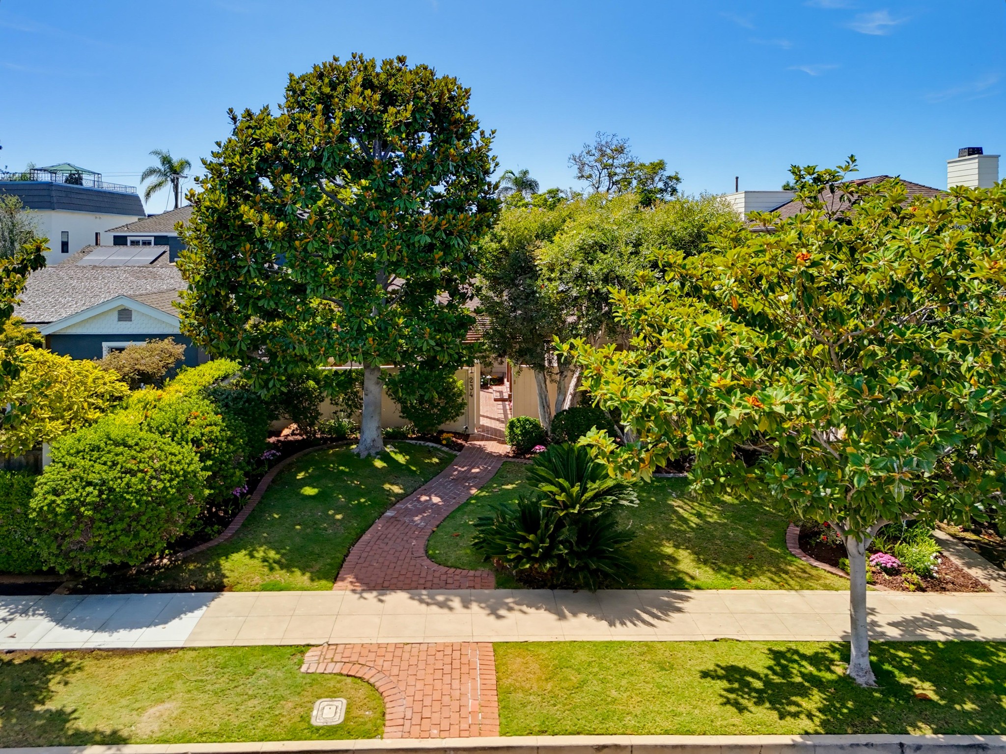 Virtual tour photo 6 of 22 for 234 H Ave