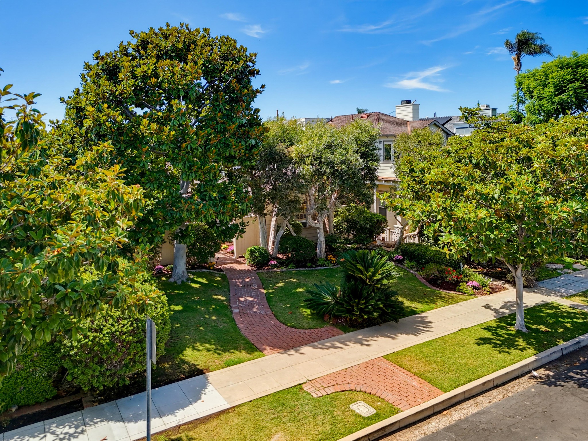 Virtual tour photo 7 of 22 for 234 H Ave