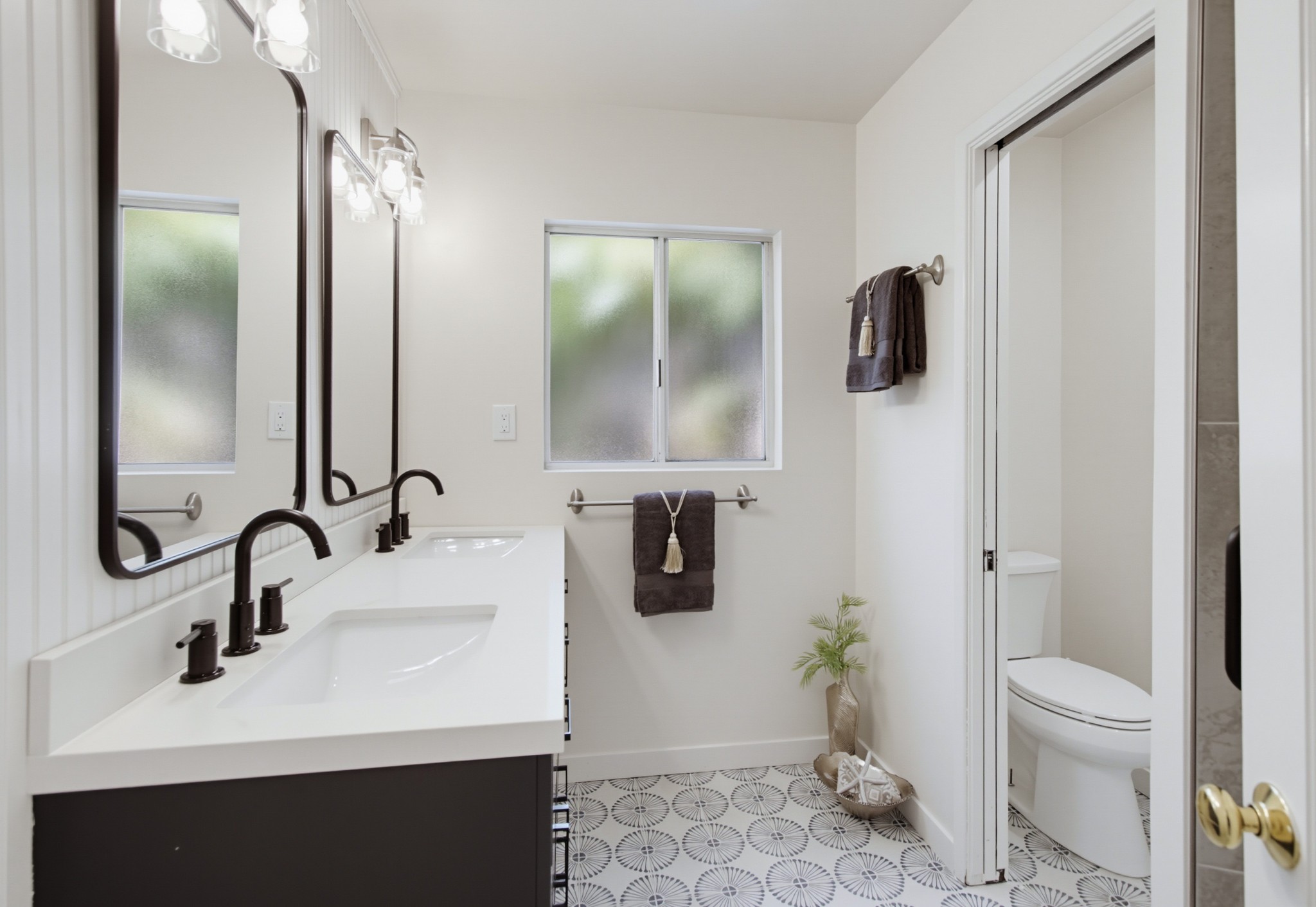 Virtual tour photo 39 of 85 for 234 H Ave