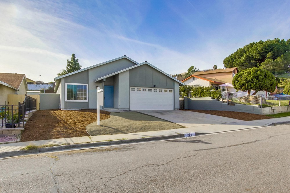 Virtual tour photo 1 of 37 for 234 Parkbrook St