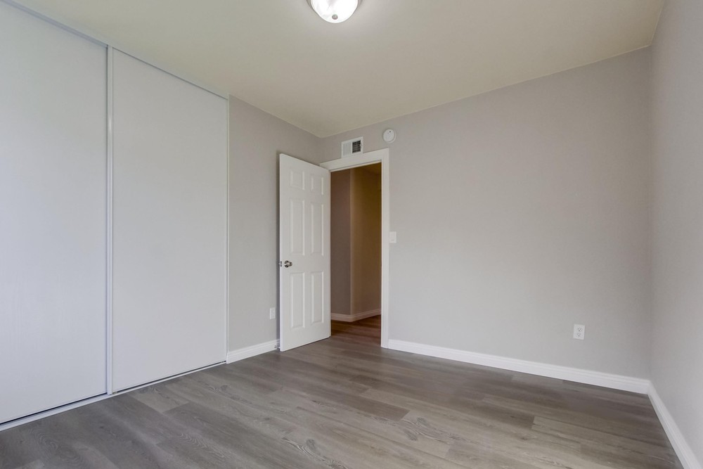Virtual tour photo 23 of 37 for 234 Parkbrook St