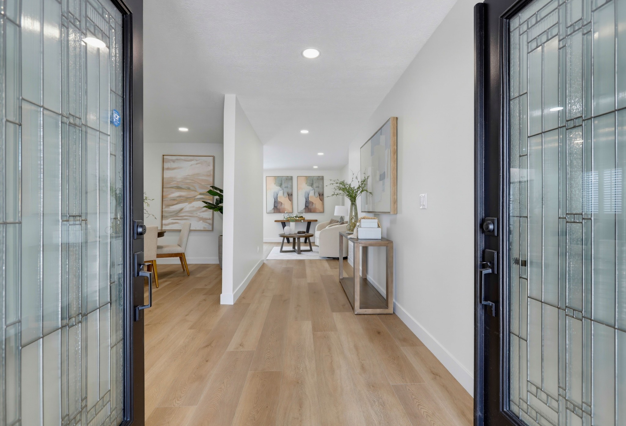 Virtual tour photo 9 of 76 for 234 S Barbara Way