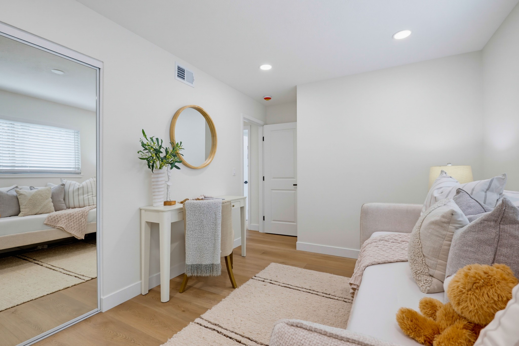 Virtual tour photo 55 of 76 for 234 S Barbara Way