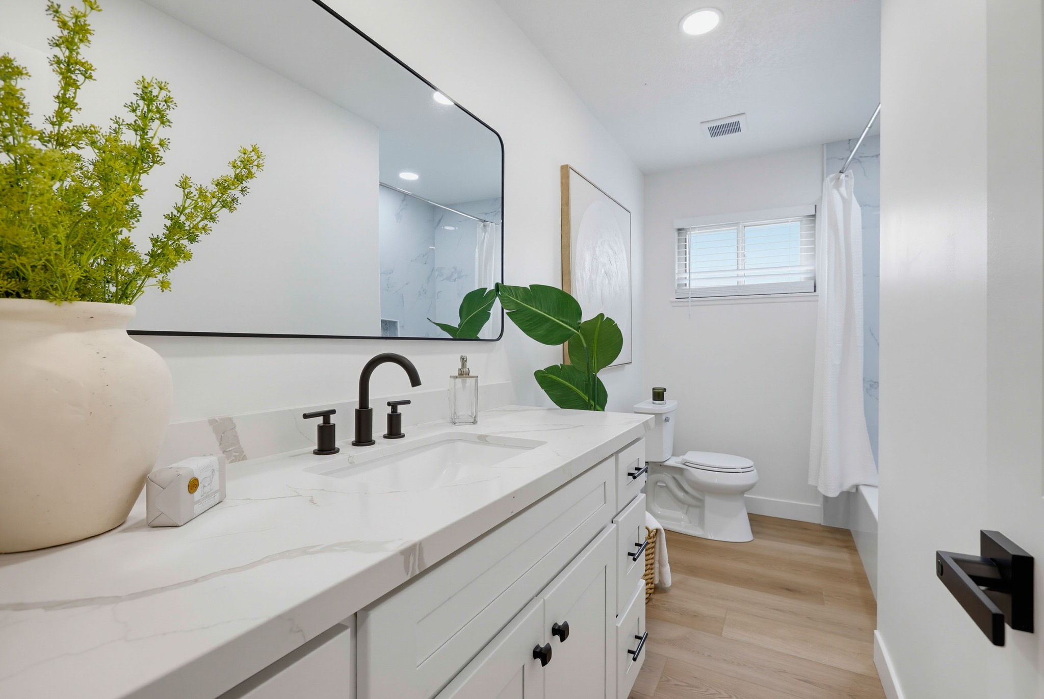 Virtual tour photo 61 of 76 for 234 S Barbara Way