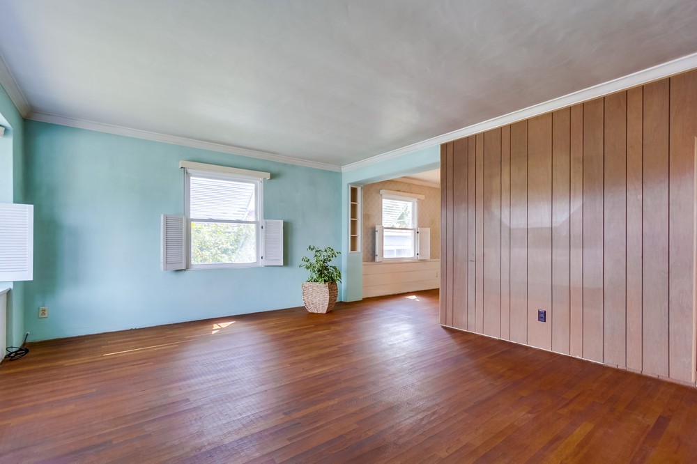 Virtual tour photo 5 of 39 for 2340 Lucerne Drive