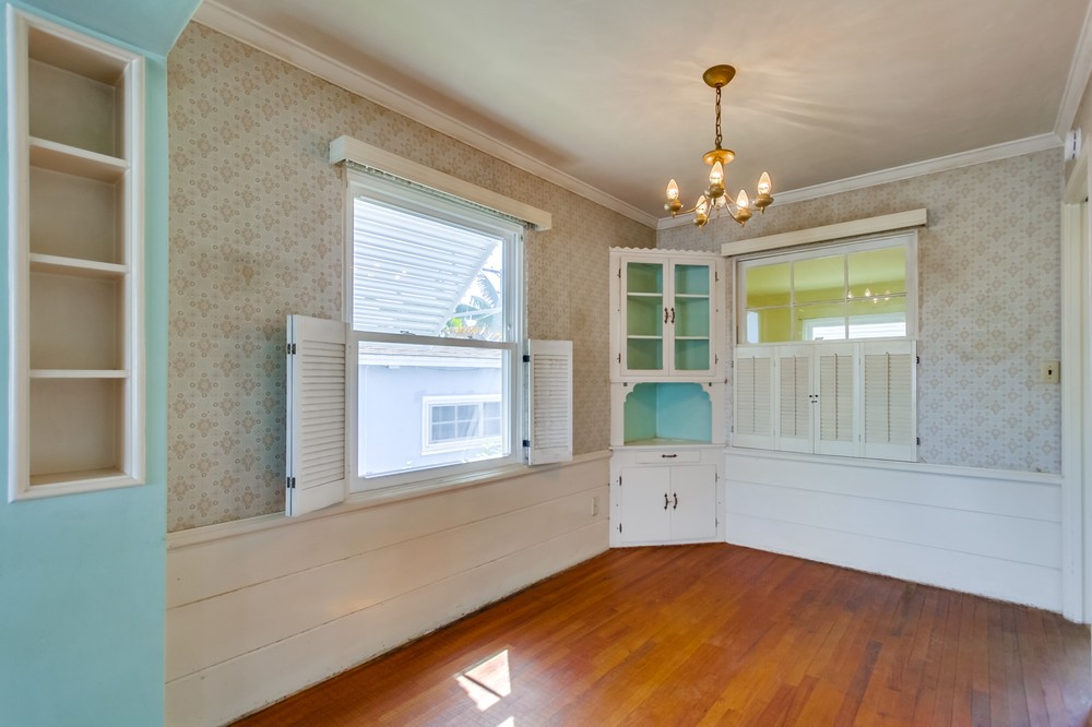 Virtual tour photo 9 of 39 for 2340 Lucerne Drive