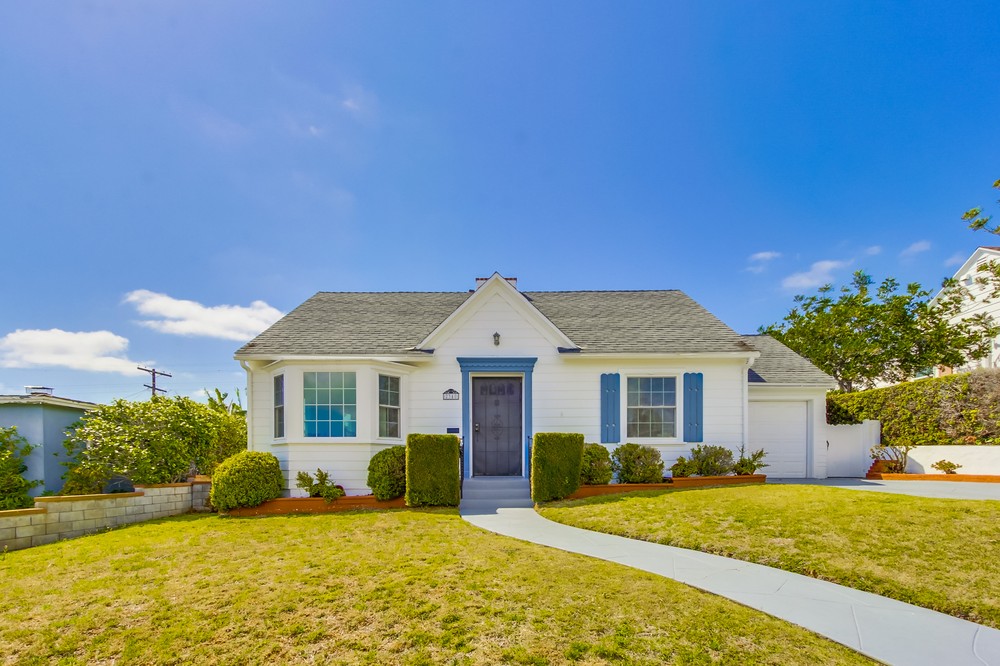 Virtual tour photo 31 of 39 for 2340 Lucerne Drive