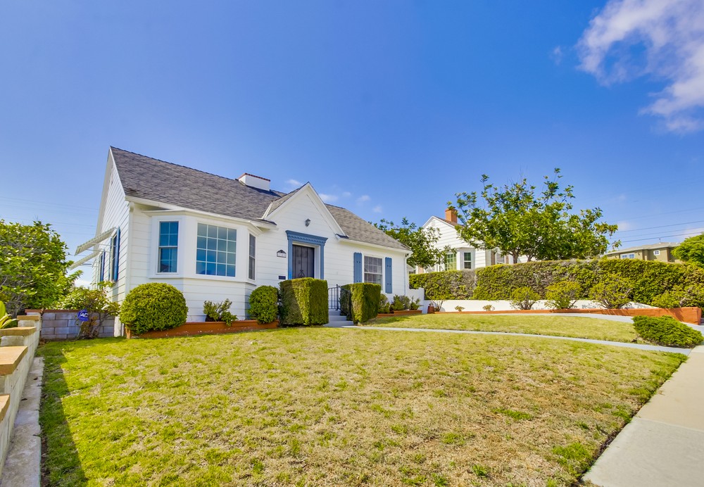 Virtual tour photo 32 of 39 for 2340 Lucerne Drive