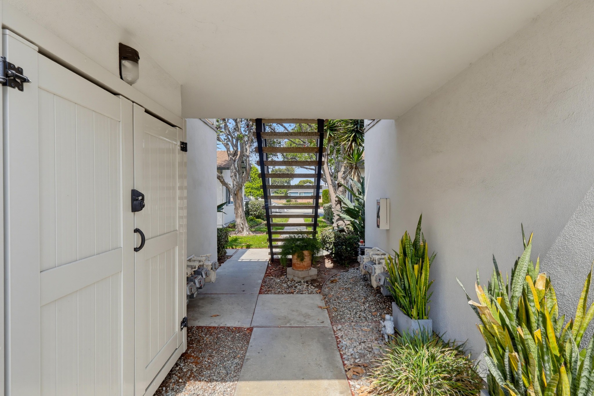 Virtual tour photo 11 of 53 for 23400 S Western Ave Unit B