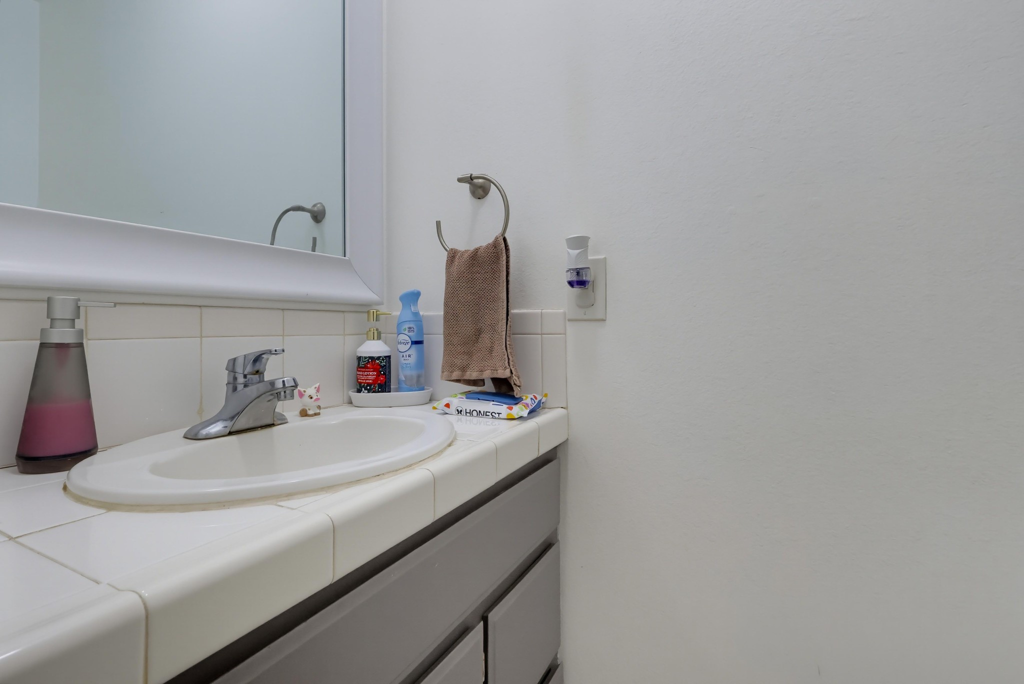 Virtual tour photo 20 of 53 for 23400 S Western Ave Unit B