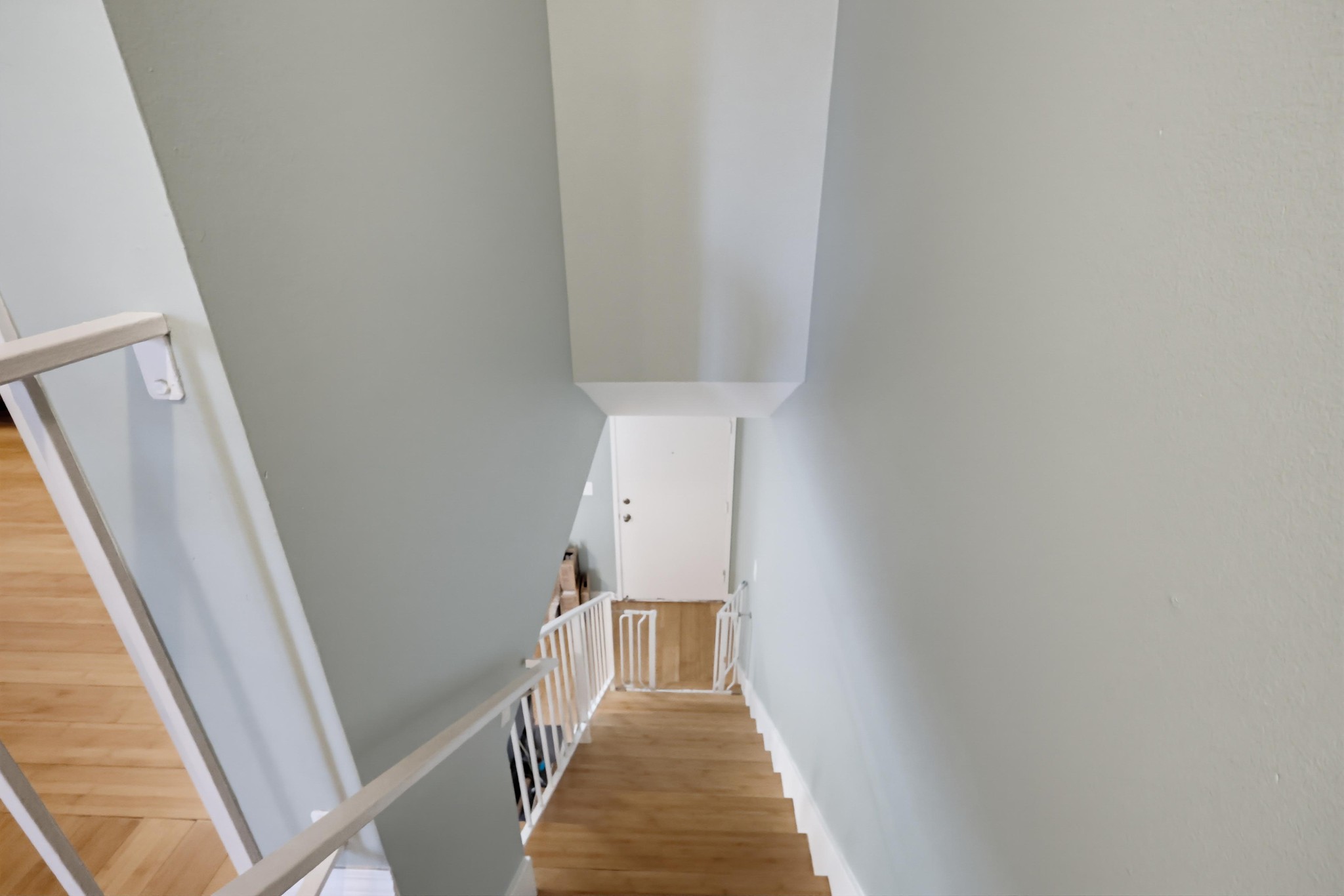 Virtual tour photo 31 of 53 for 23400 S Western Ave Unit B