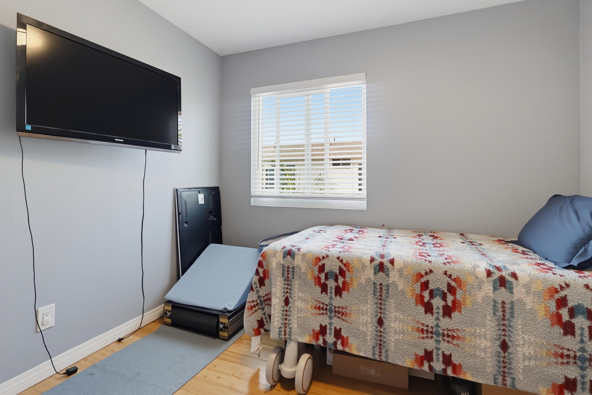 Virtual tour photo 41 of 53 for 23400 S Western Ave Unit B