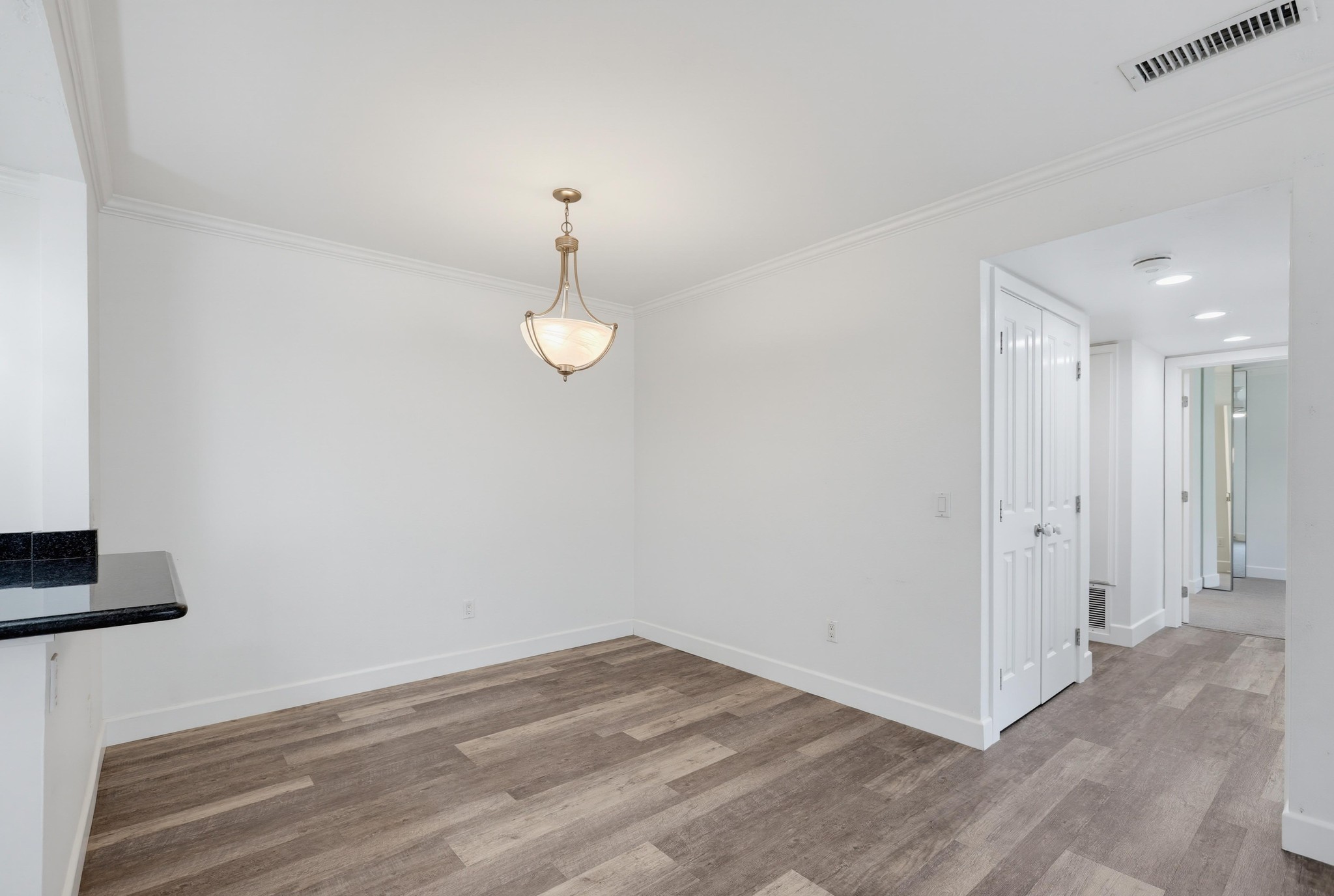 Virtual tour photo 18 of 50 for 23411 Cambridge Rd