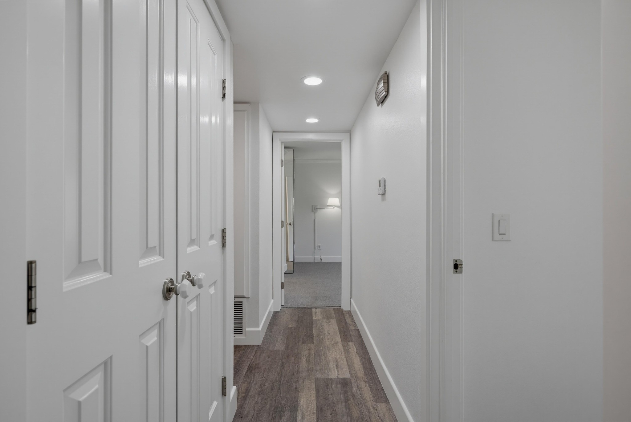 Virtual tour photo 28 of 50 for 23411 Cambridge Rd