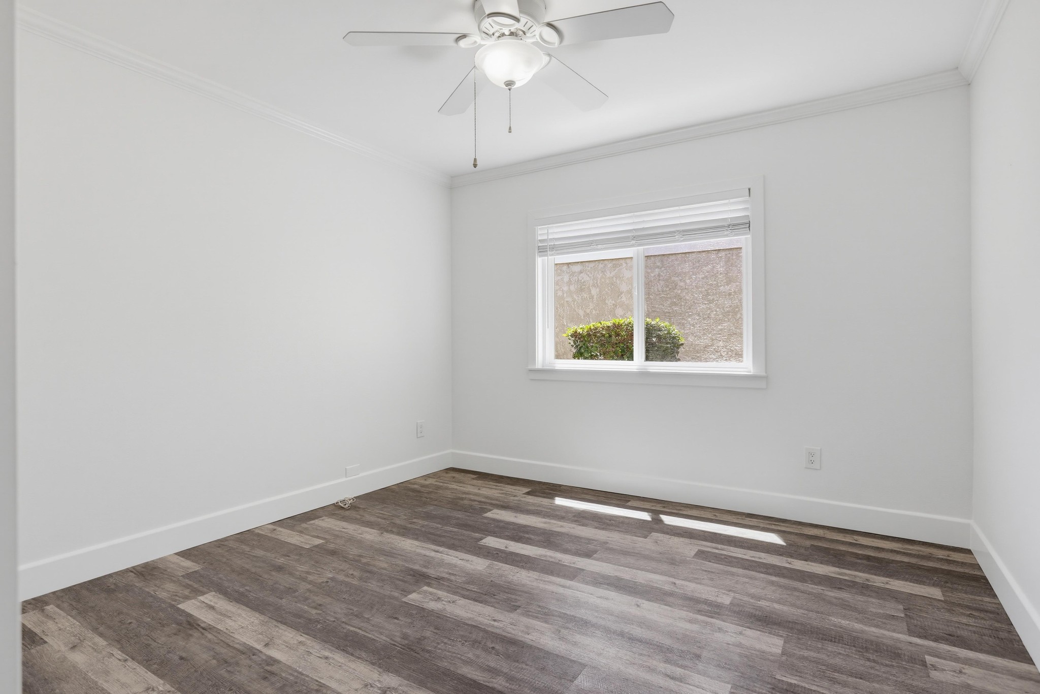 Virtual tour photo 29 of 50 for 23411 Cambridge Rd