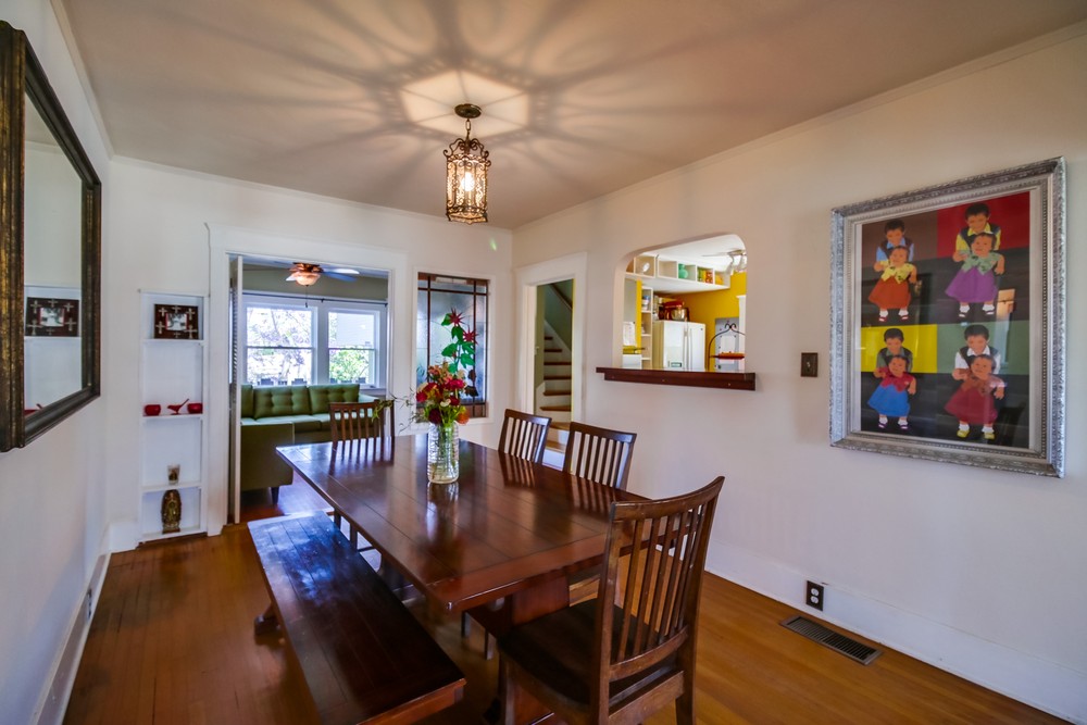 Virtual tour photo 11 of 62 for 2345 Bancroft St