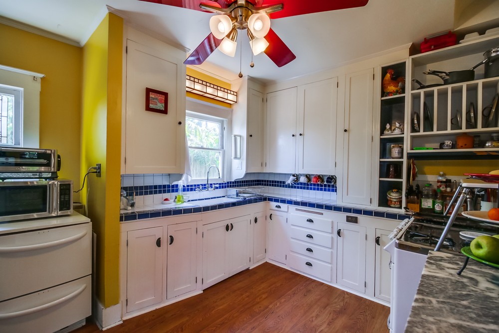 Virtual tour photo 17 of 62 for 2345 Bancroft St