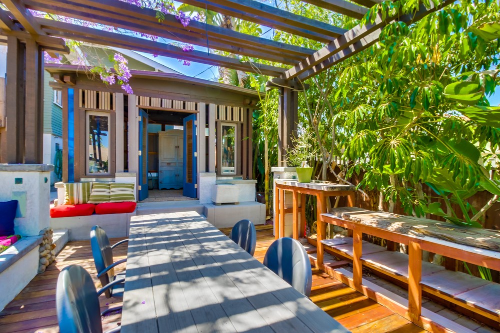 Virtual tour photo 41 of 62 for 2345 Bancroft St