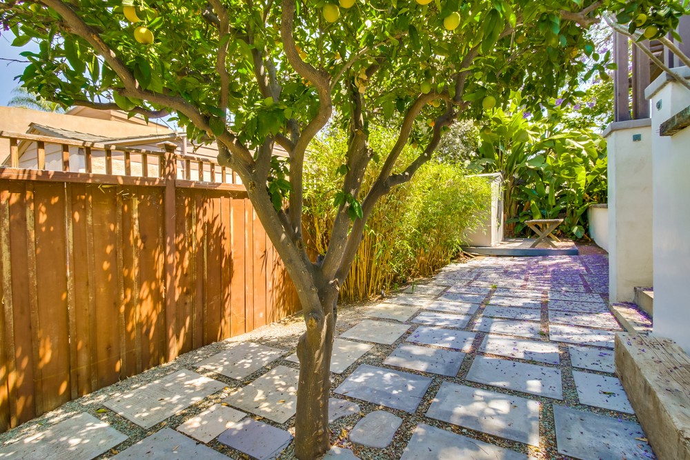 Virtual tour photo 50 of 62 for 2345 Bancroft St
