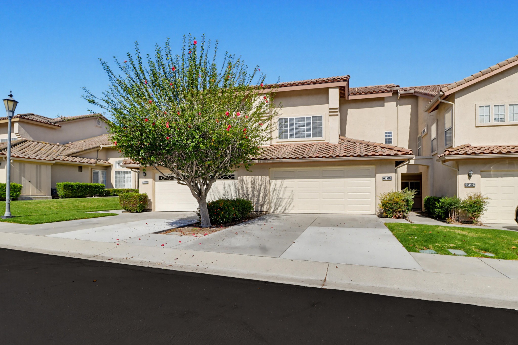 Virtual tour photo 1 of 53 for 2345 Greenbriar Dr