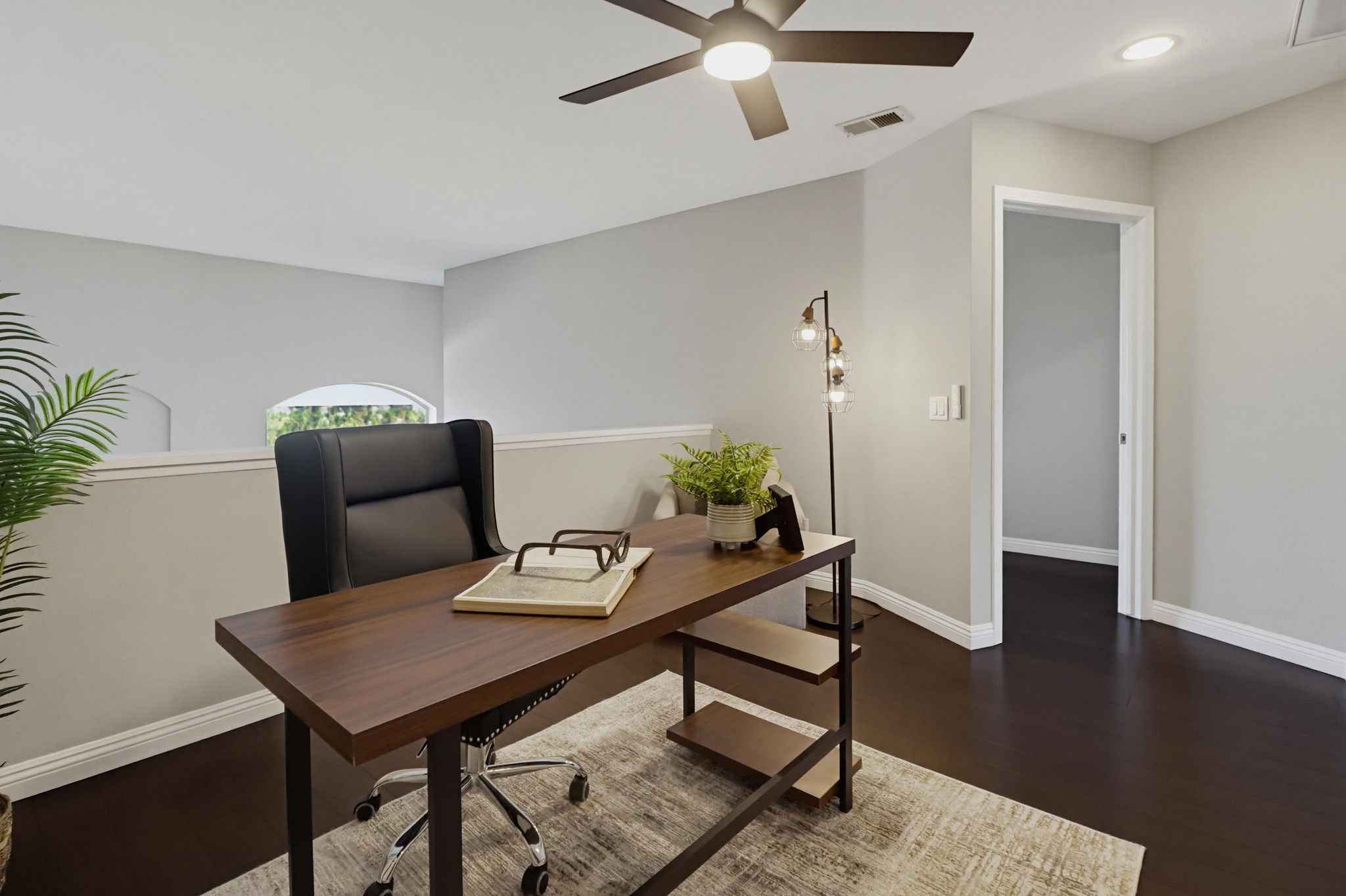 Virtual tour photo 23 of 53 for 2345 Greenbriar Dr