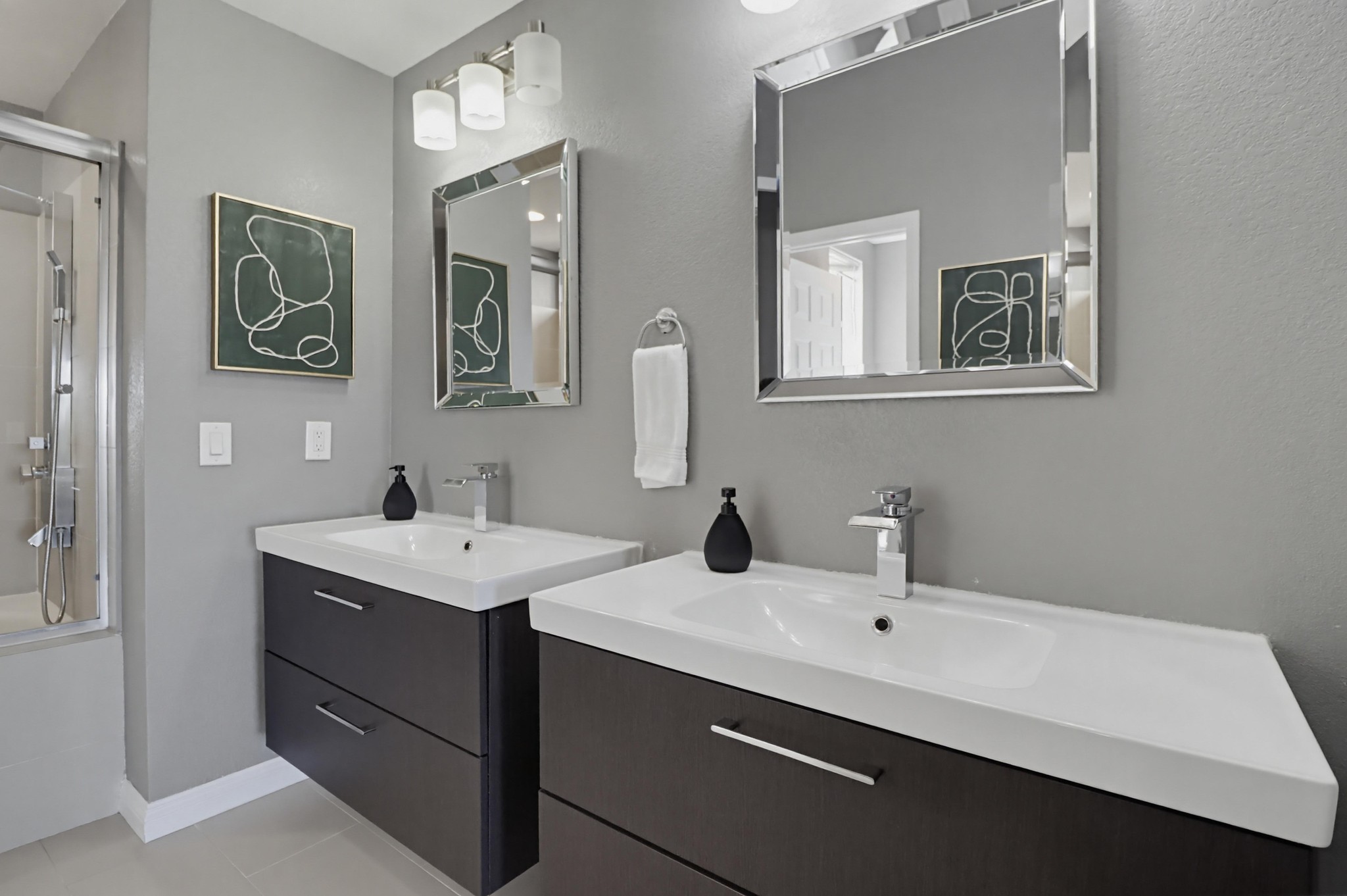 Virtual tour photo 29 of 53 for 2345 Greenbriar Dr