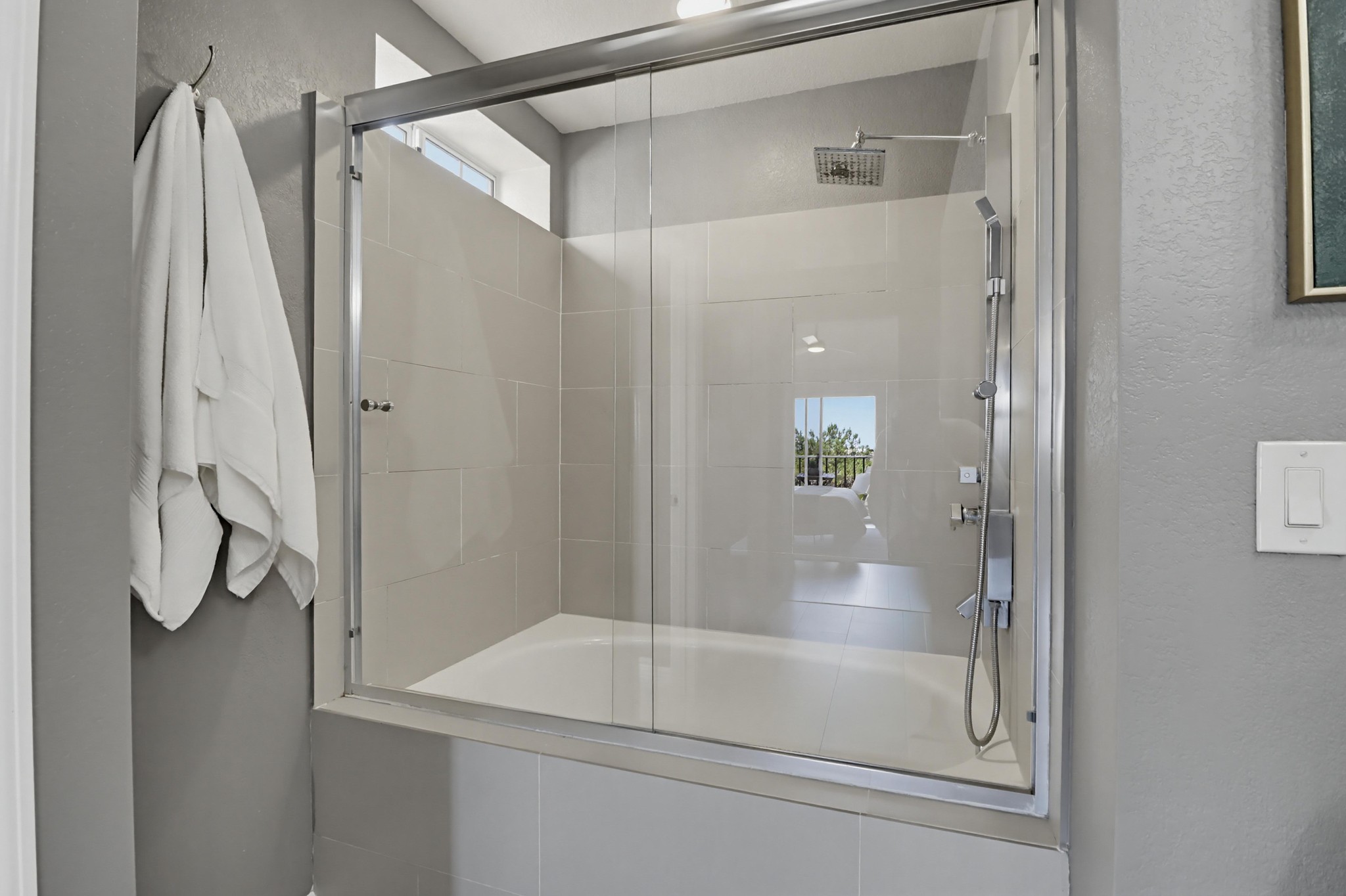 Virtual tour photo 30 of 53 for 2345 Greenbriar Dr
