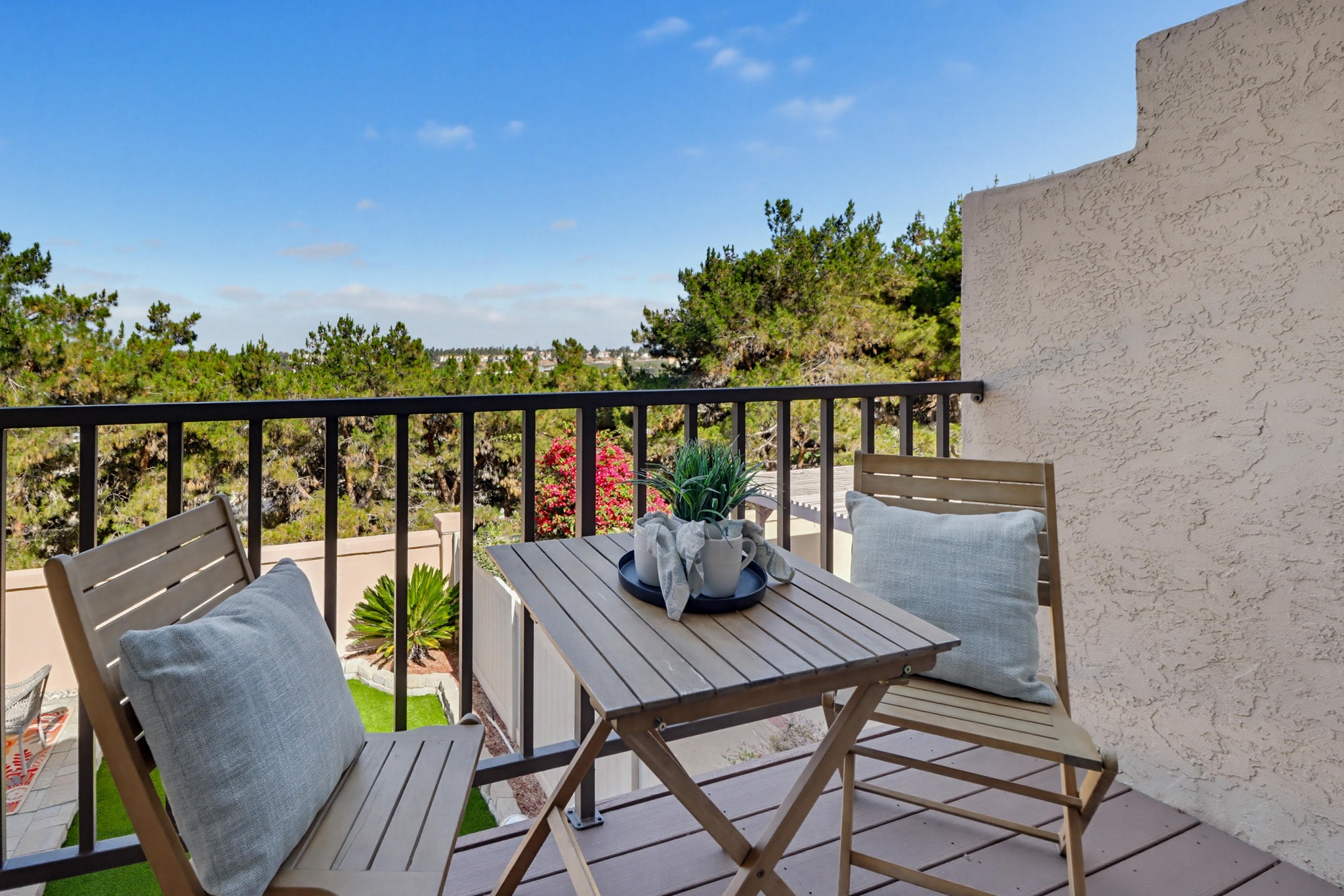 Virtual tour photo 35 of 53 for 2345 Greenbriar Dr