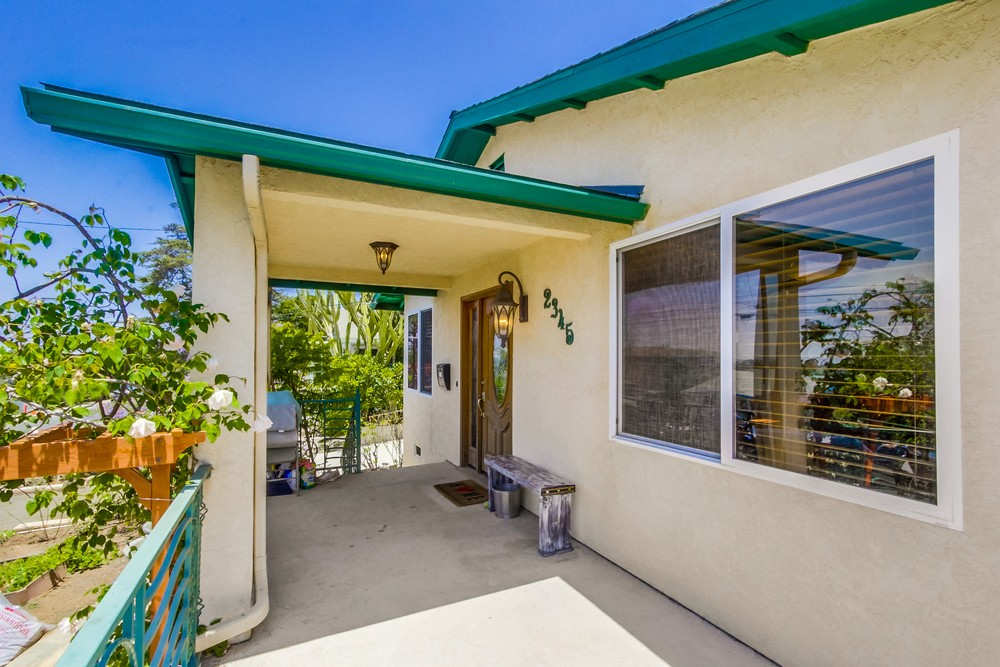 Virtual tour photo 9 of 54 for 2345 W Jewett St