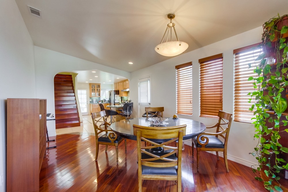 Virtual tour photo 14 of 54 for 2345 W Jewett St